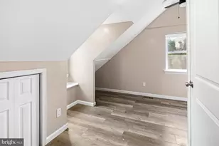 8008 Algon Ave, Philadelphia, PA 19152 - Photo 5