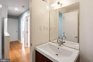 2351 Christian St, Philadelphia, PA 19146 - Photo 9