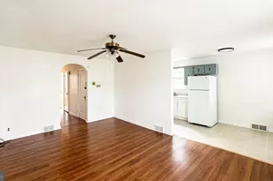 2224 Glenview St, Philadelphia, PA 19149 - Photo 15