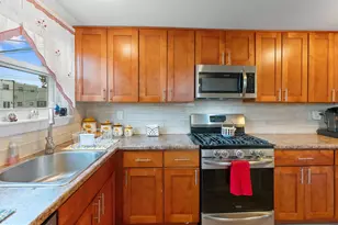 3414 Holyoke Rd, Philadelphia, PA 19114 - Photo 9