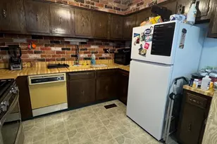 7904 Mars Pl, Philadelphia, PA 19153 - Photo 9