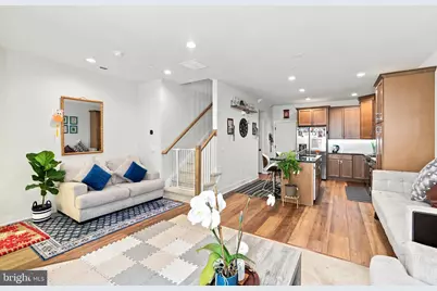 3001 Cityview Walk #194, Philadelphia, PA 19125 - Photo 5