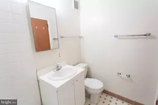 723 Spruce St, Philadelphia, PA 19106 - Photo 13