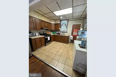 2221 Tasker Street, Philadelphia, PA 19145 - Photo 13