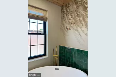 1702 S 6th Street, Philadelphia, PA 19148 - Photo 3