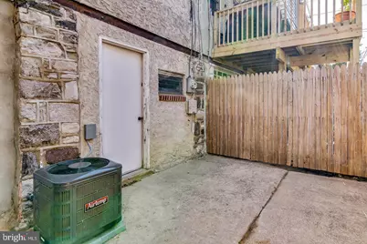 2420 S Lee Street, Philadelphia, PA 19148 - Photo 3