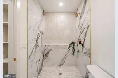 2431 9th Street S, Philadelphia, PA 19148 - Photo 47
