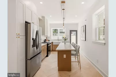 2431 9th Street S, Philadelphia, PA 19148 - Photo 13
