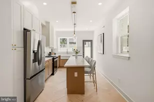 2431 9th Street S, Philadelphia, PA 19148 - Photo 13