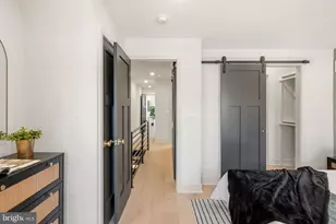 2431 9th Street S, Philadelphia, PA 19148 - Photo 37