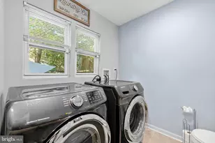 2311 Tasker St, Philadelphia, PA 19145 - Photo 17
