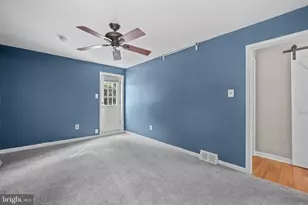 9878 Garvey Dr, Philadelphia, PA 19114 - Photo 15