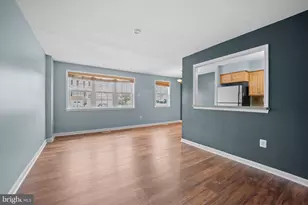 9878 Garvey Dr, Philadelphia, PA 19114 - Photo 3