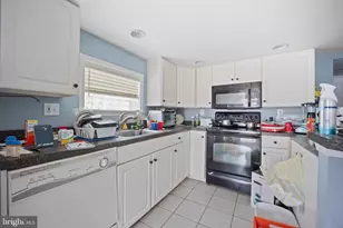9878 Garvey Dr, Philadelphia, PA 19114 - Photo 41