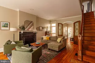 2521 Brown St, Philadelphia, PA 19130 - Photo 15