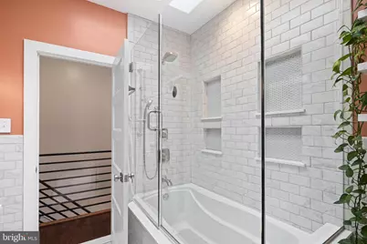 866 Corinthian Avenue, Philadelphia, PA 19130 - Photo 17