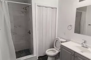 1020 Hamilton St, Philadelphia, PA 19123 - Photo 13