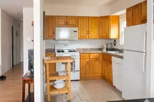 10921 Nandina Ct, Philadelphia, PA 19116 - Photo 3