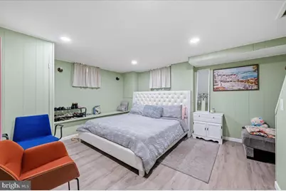 914 Longshore Avenue, Philadelphia, PA 19111 - Photo 29