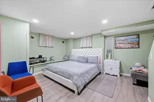 914 Longshore Ave, Philadelphia, PA 19111 - Photo 29