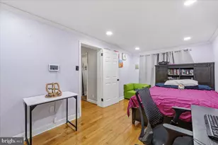 914 Longshore Ave, Philadelphia, PA 19111 - Photo 19