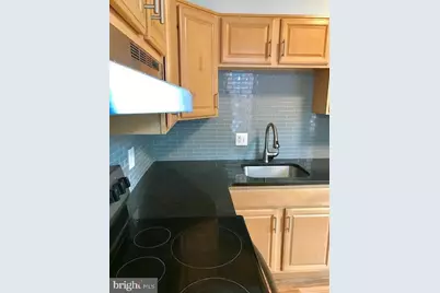 554 N 16th Street #2F, Philadelphia, PA 19130 - Photo 3
