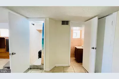 8136 Farnsworth Street, Philadelphia, PA 19152 - Photo 29