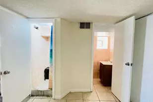 8136 Farnsworth St, Philadelphia, PA 19152 - Photo 29