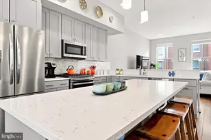 1428 S Leithgow Terrace, Philadelphia, PA 19147 - Photo 9
