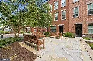 1428 S Leithgow Terrace, Philadelphia, PA 19147 - Photo 3