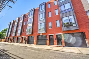 2009 North St, Philadelphia, PA 19130 - Photo 3