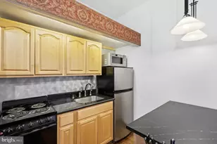 2110 South St, Philadelphia, PA 19146 - Photo 9
