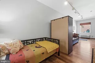 2110 South St, Philadelphia, PA 19146 - Photo 11