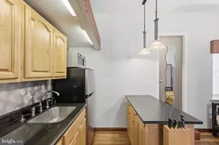 2110 South St, Philadelphia, PA 19146 - Photo 3
