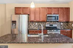 8218 Craig St, Philadelphia, PA 19136 - Photo 9