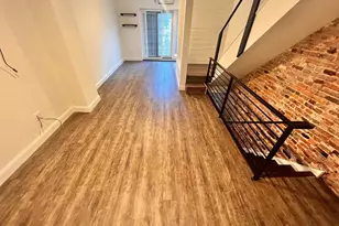 924 Catharine St, Philadelphia, PA 19147 - Photo 9