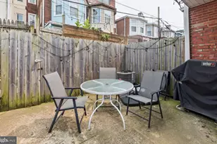 1249 N Hollywood St, Philadelphia, PA 19121 - Photo 11