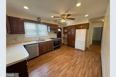 410 Paoli Avenue, Philadelphia, PA 19128 - Photo 5