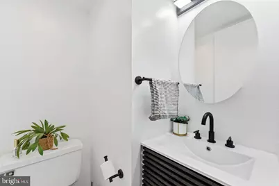 830 Lombard Street #A, Philadelphia, PA 19147 - Photo 11