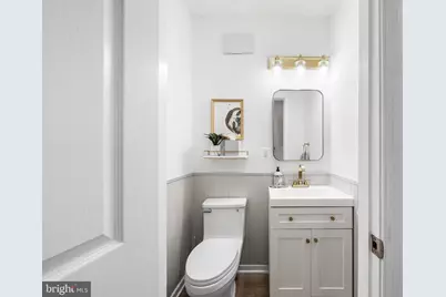 2061 Saint Albans Street, Philadelphia, PA 19146 - Photo 11