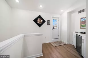 2061 St Albans St, Philadelphia, PA 19146 - Photo 19