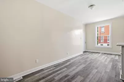 632 W Cumberland Street #1, Philadelphia, PA 19133 - Photo 3