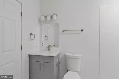 223 S 45th Street #1R, Philadelphia, PA 19104 - Photo 25