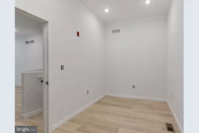 223 S 45th Street #1R, Philadelphia, PA 19104 - Photo 13