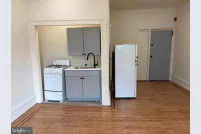 4232 Chestnut Street #2 FRONT, Philadelphia, PA 19104 - Photo 5