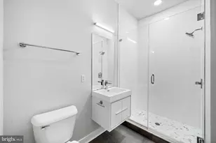 257 N 3rd St, Philadelphia, PA 19106 - Photo 9