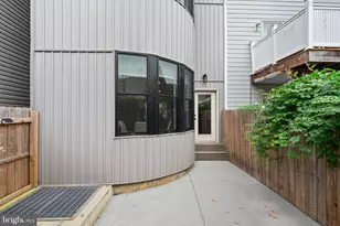 1115 E Palmer St, Philadelphia, PA 19125 - Photo 59