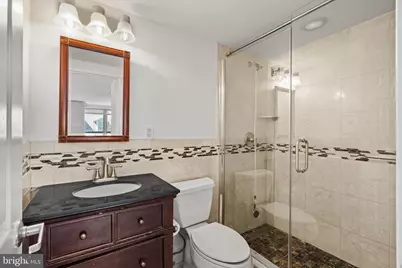 226 W Rittenhouse Square #416, Philadelphia, PA 19103 - Photo 17