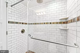 135 E Allen St, Philadelphia, PA 19125 - Photo 19