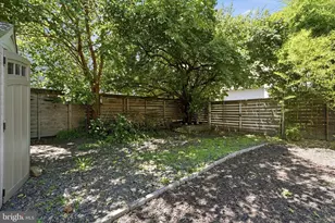 135 E Allen St, Philadelphia, PA 19125 - Photo 25